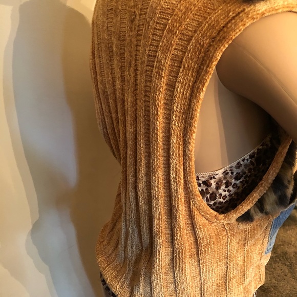 Leopard Print Fur Vest - Picture 3 of 3